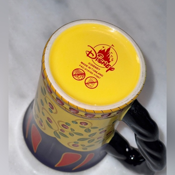Disney Parks Snow White Coffee Mug Tea Cup Dress Braid Ceramic Red - Picture 5 of 7